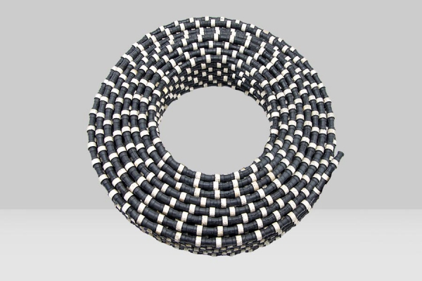 DIAMOND WIRE SAW FOR GRANITE QUARRYING