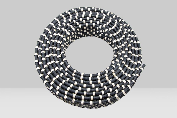 DIAMOND WIRE SAW FOR MARBLE QUARRYING